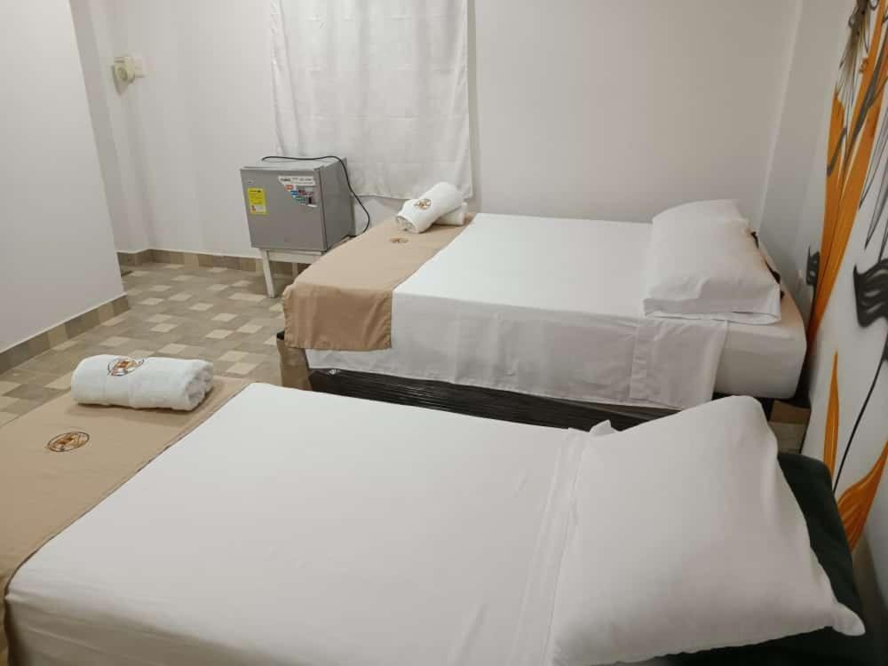 Hotel Paicos Beach Cartagène Extérieur photo